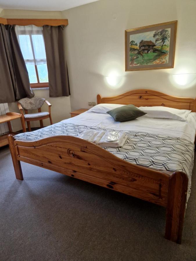 Guesthouse Jelenov Greben بوتْشيترتيك المظهر الخارجي الصورة