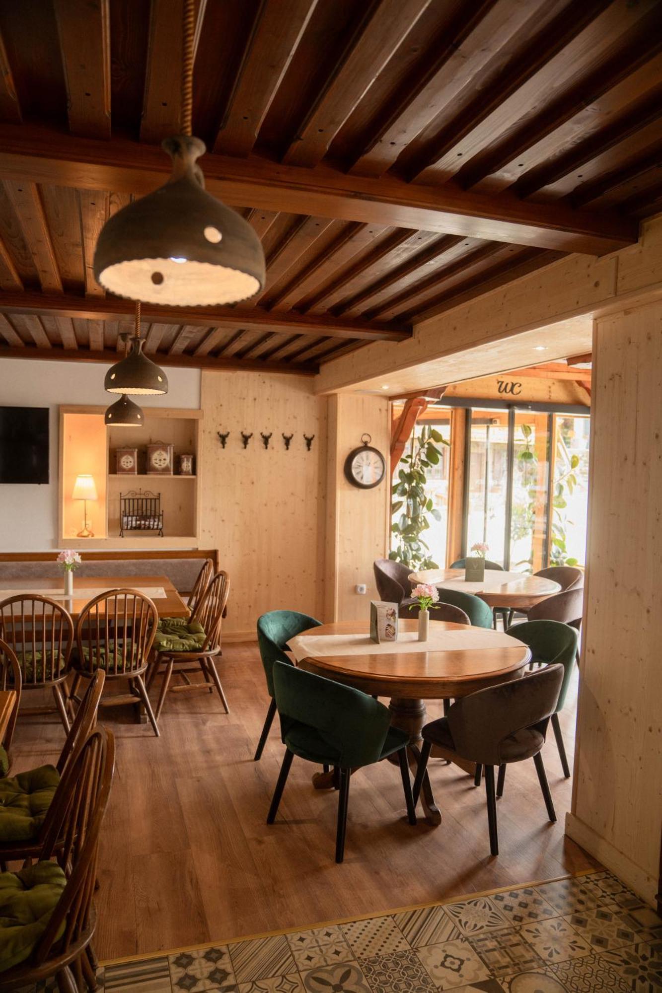 Guesthouse Jelenov Greben بوتْشيترتيك المظهر الخارجي الصورة