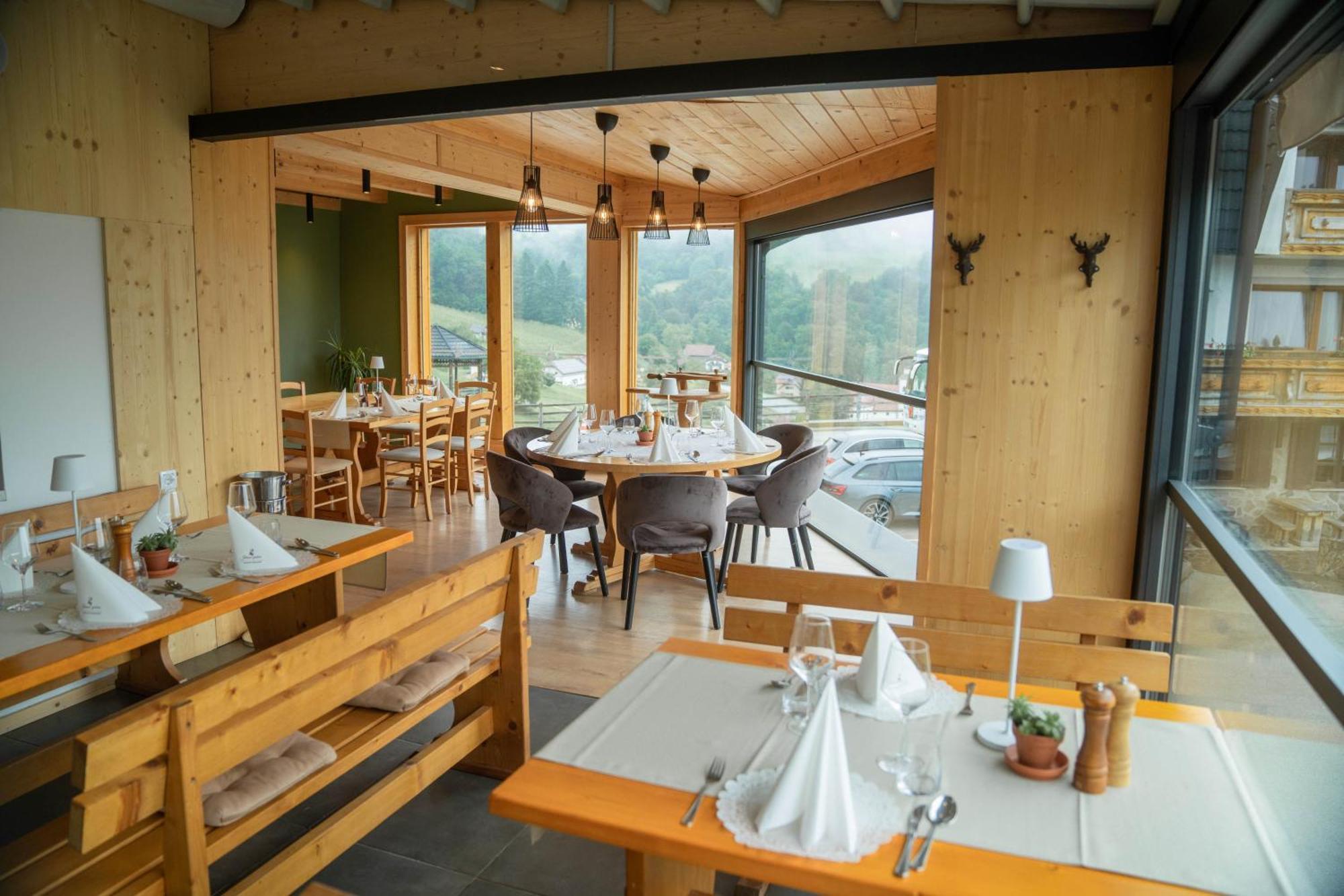 Guesthouse Jelenov Greben بوتْشيترتيك المظهر الخارجي الصورة