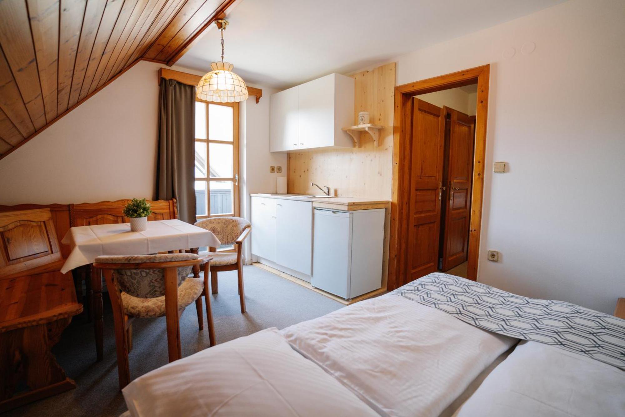 Guesthouse Jelenov Greben بوتْشيترتيك المظهر الخارجي الصورة