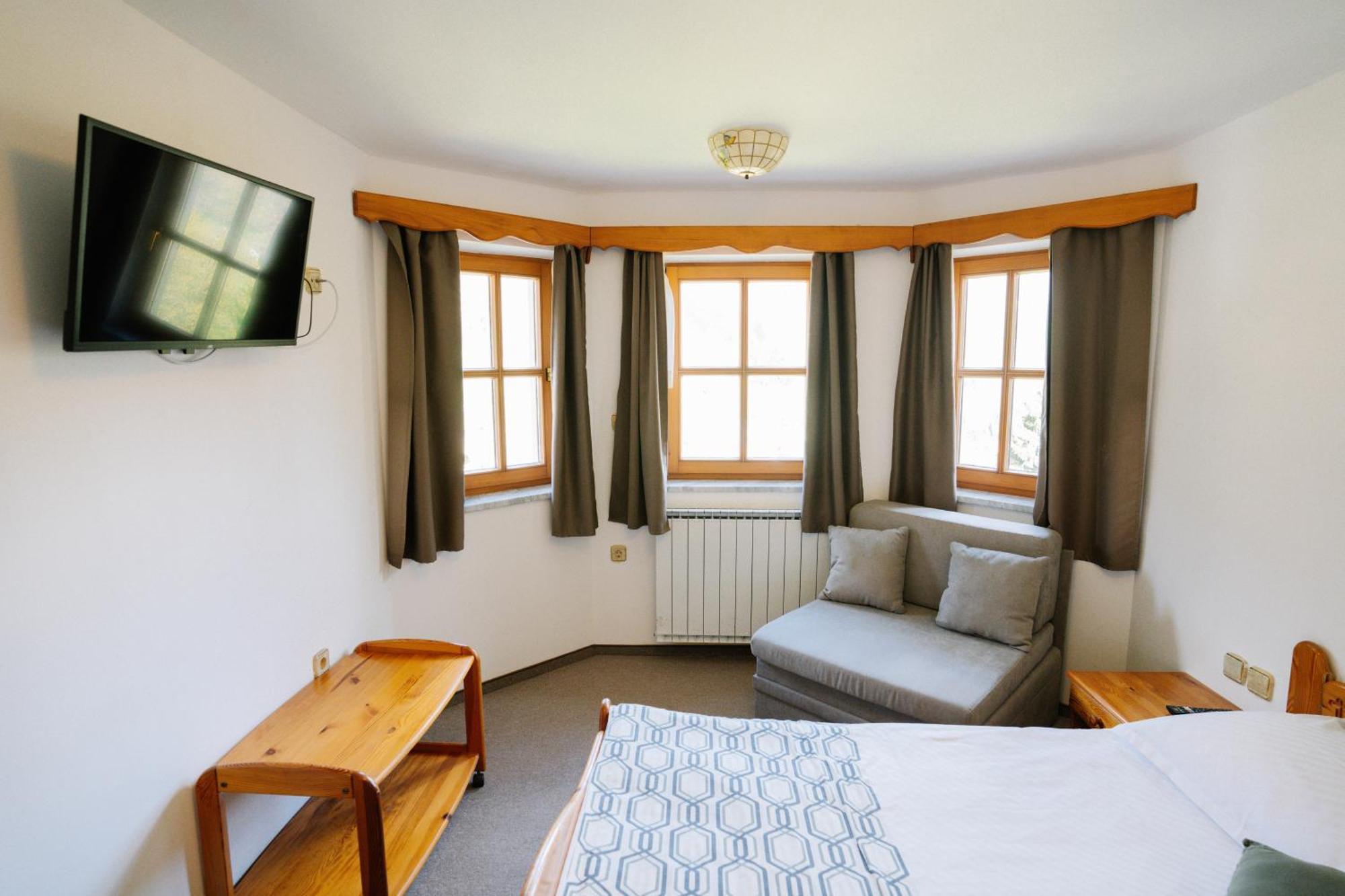 Guesthouse Jelenov Greben بوتْشيترتيك المظهر الخارجي الصورة